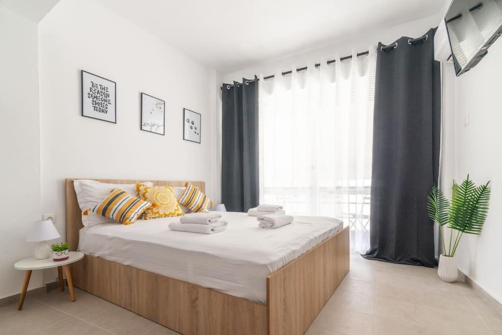 New Studio In The Heart Of City Center Heraklion  Exterior photo